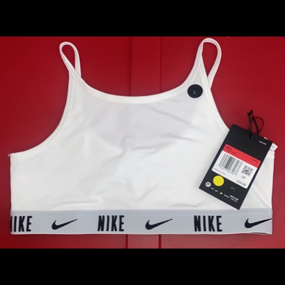 Girls Nike Sports Bra